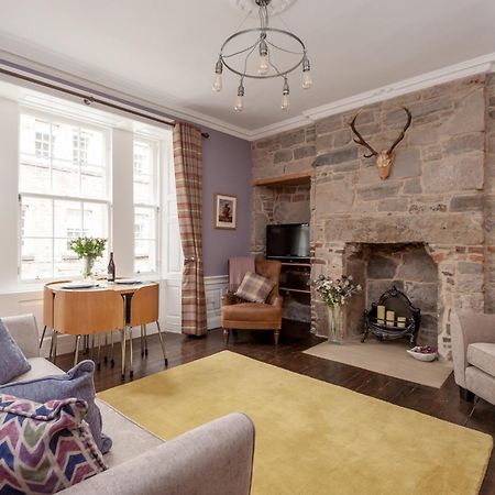 Rose Apartment Единбург Екстериор снимка