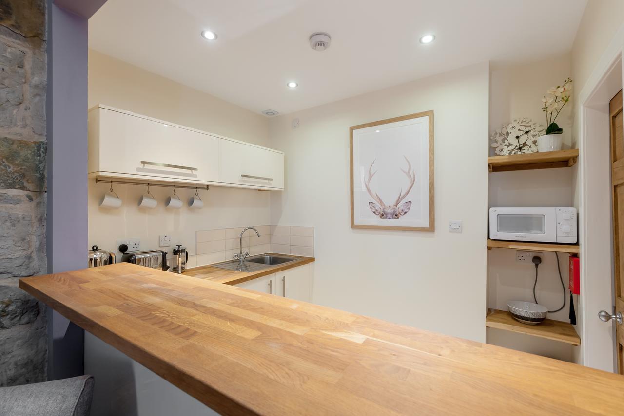 Rose Apartment Единбург Екстериор снимка