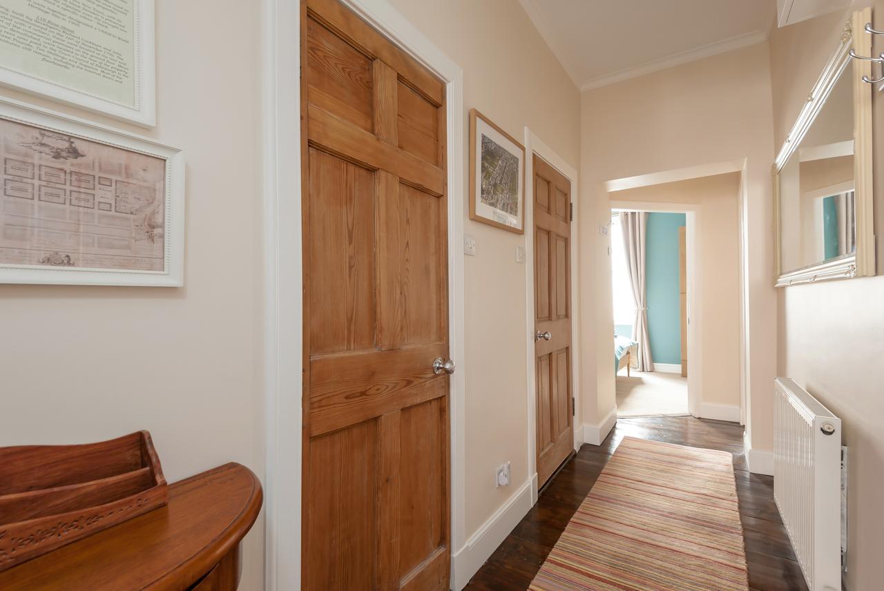 Rose Apartment Единбург Екстериор снимка